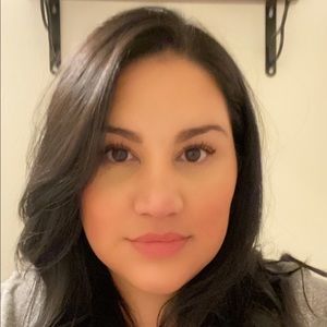 Meet your Posher, Tania